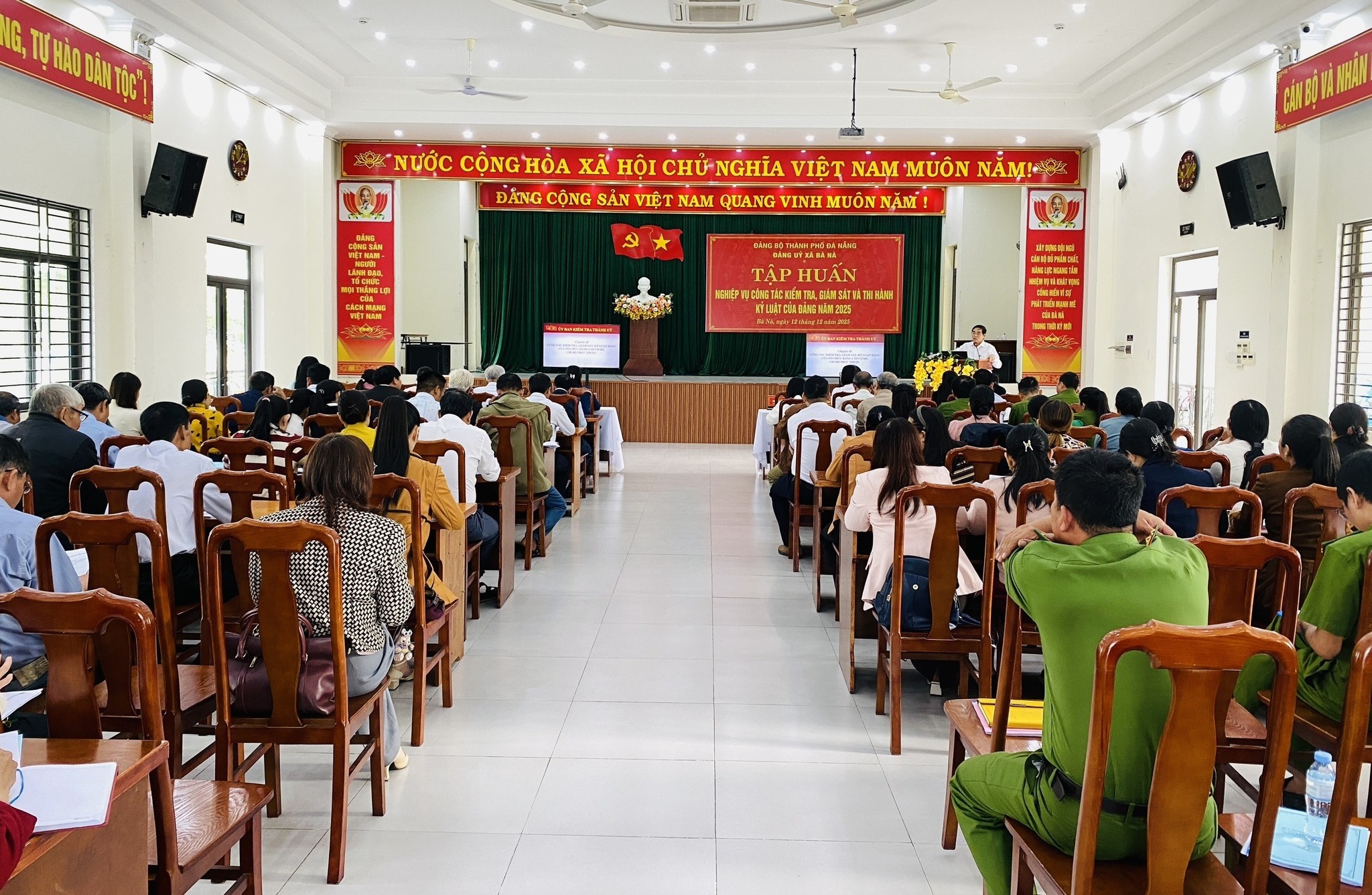 XÂY DỰNG ĐẢNG, GIỮ VỮNG KỶ LUẬT – KỶ CƯƠNG NỀN TẢNG VỮNG CHẮC CHO SỰ PHÁT TRIỂN CỦA ĐỊA PHƯƠNG